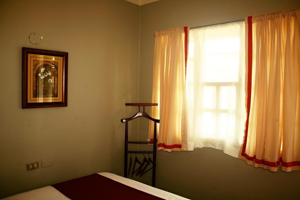 Hotel ליברייה מראה חיצוני תמונה