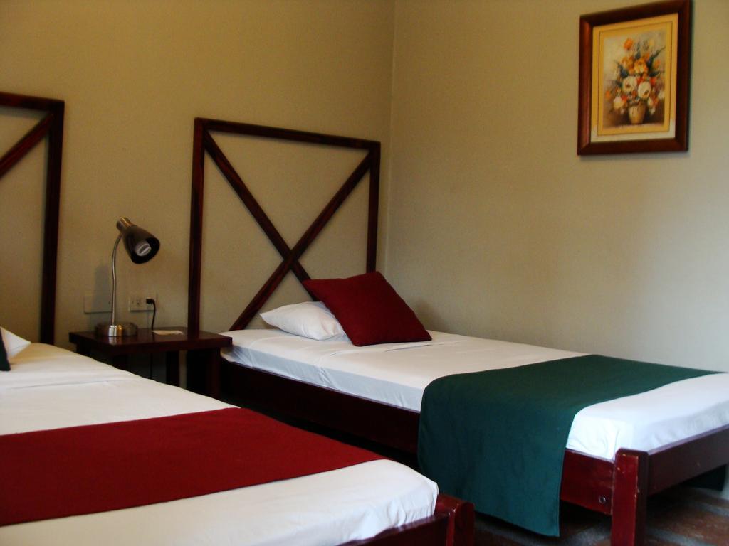 Hotel ליברייה מראה חיצוני תמונה