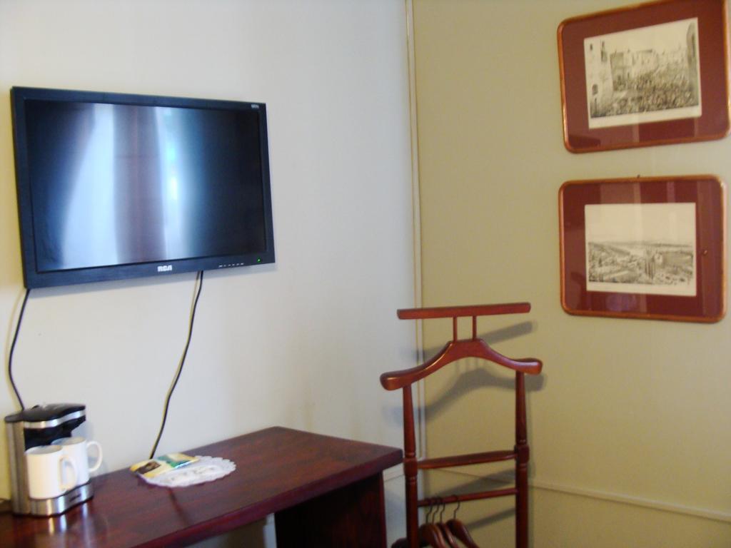 Hotel ליברייה מראה חיצוני תמונה