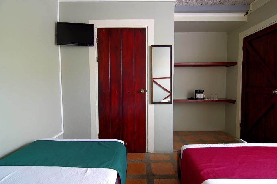 Hotel ליברייה חדר תמונה